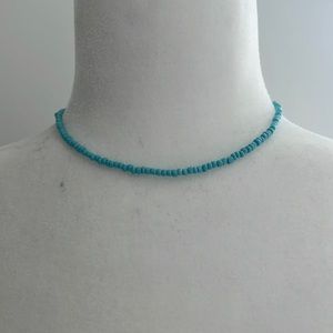 One choker color blue